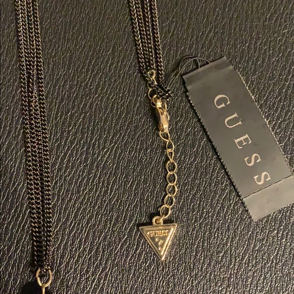 Guess long tassel necklace 30” with 2” extender - Picture 5 of 7